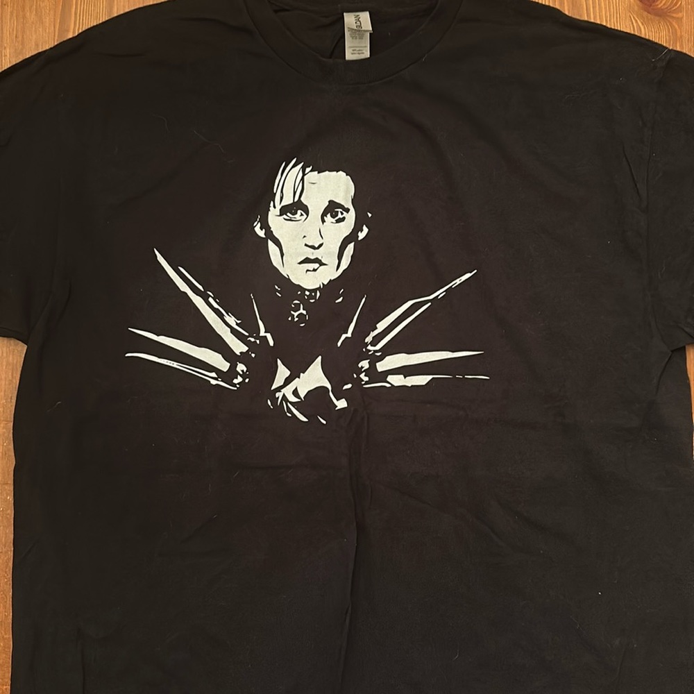 Men’s Edward Scissorhand Tee